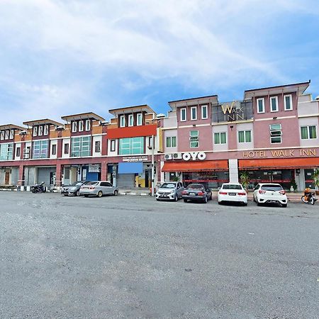 Oyo 582 Hotel Walk Inn Kampong Pasir Puteh  Εξωτερικό φωτογραφία