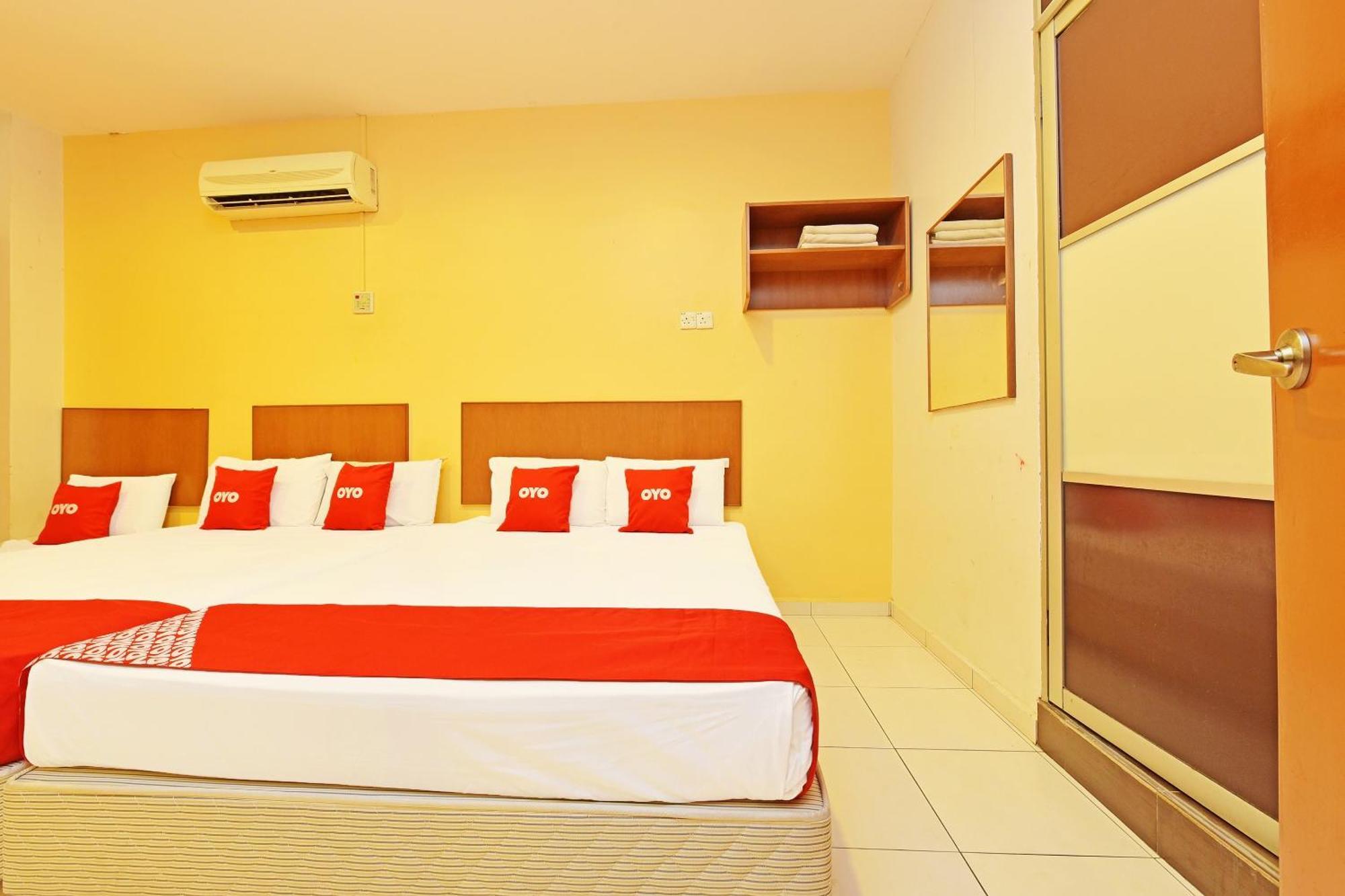 Oyo 582 Hotel Walk Inn Kampong Pasir Puteh  Εξωτερικό φωτογραφία